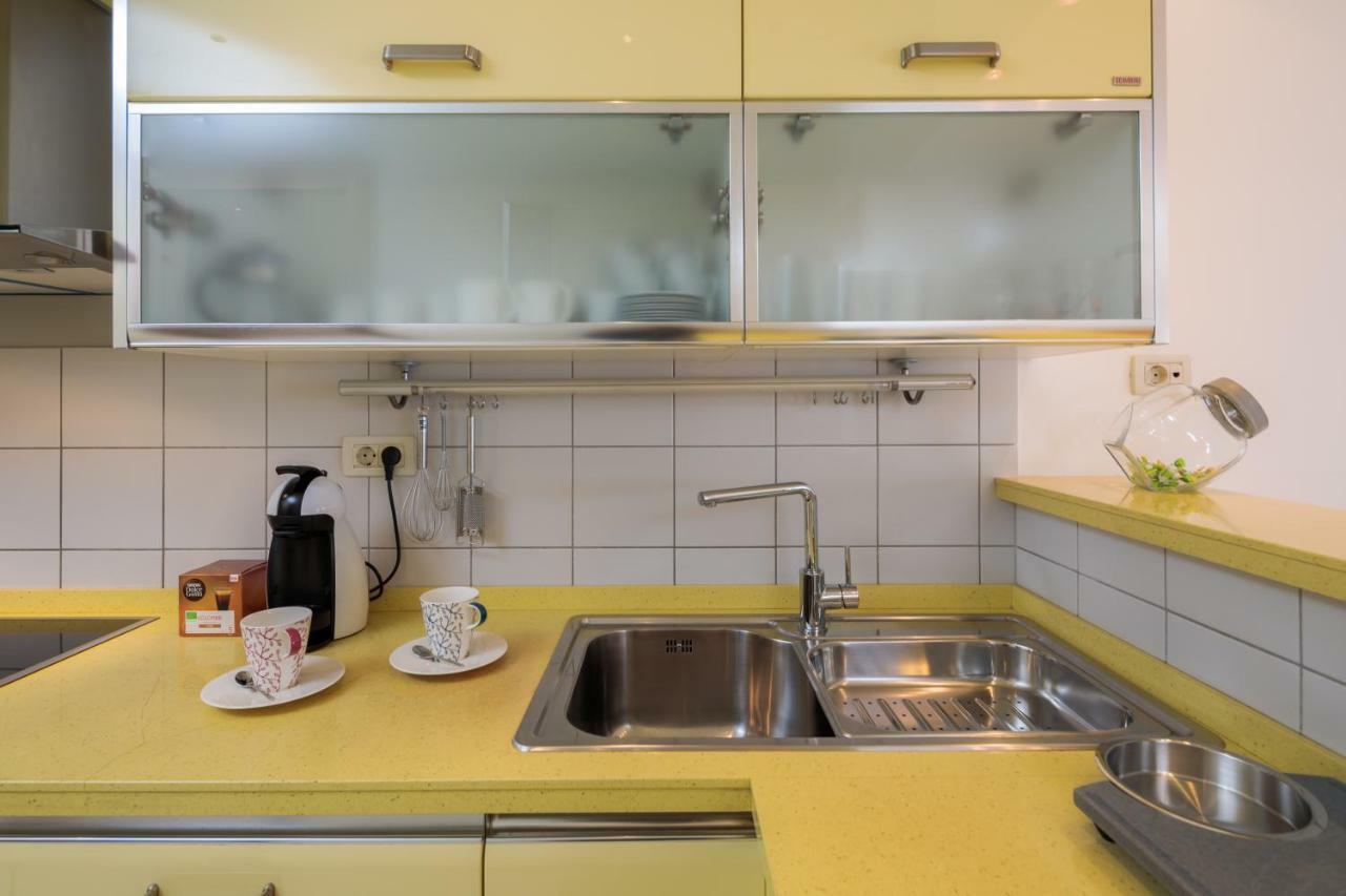 Seaside Apartment Gold 1Row สปลิท ภายนอก รูปภาพ