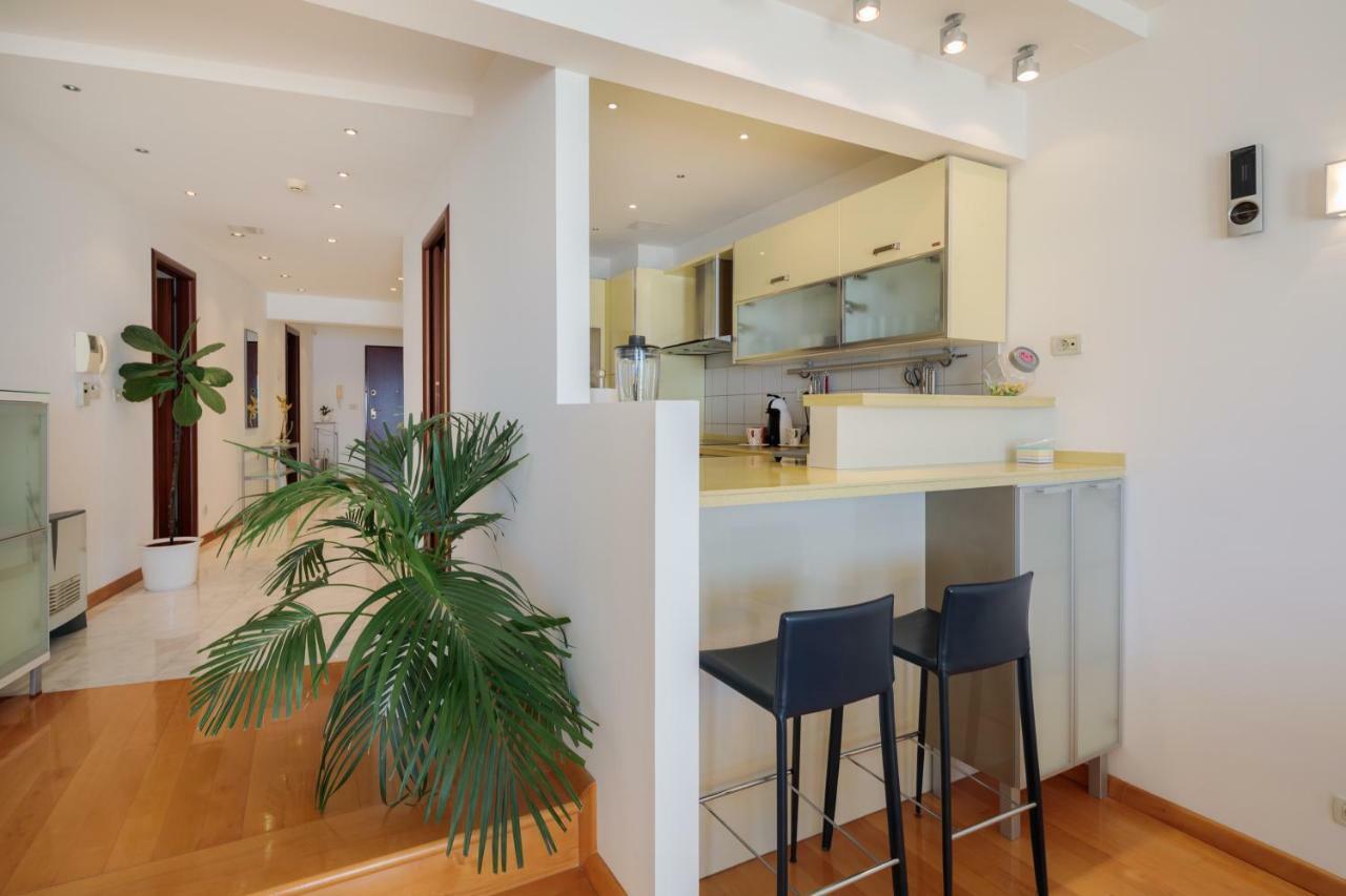 Seaside Apartment Gold 1Row สปลิท ภายนอก รูปภาพ