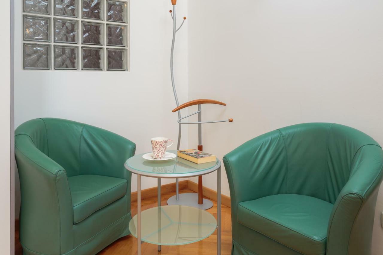 Seaside Apartment Gold 1Row สปลิท ภายนอก รูปภาพ