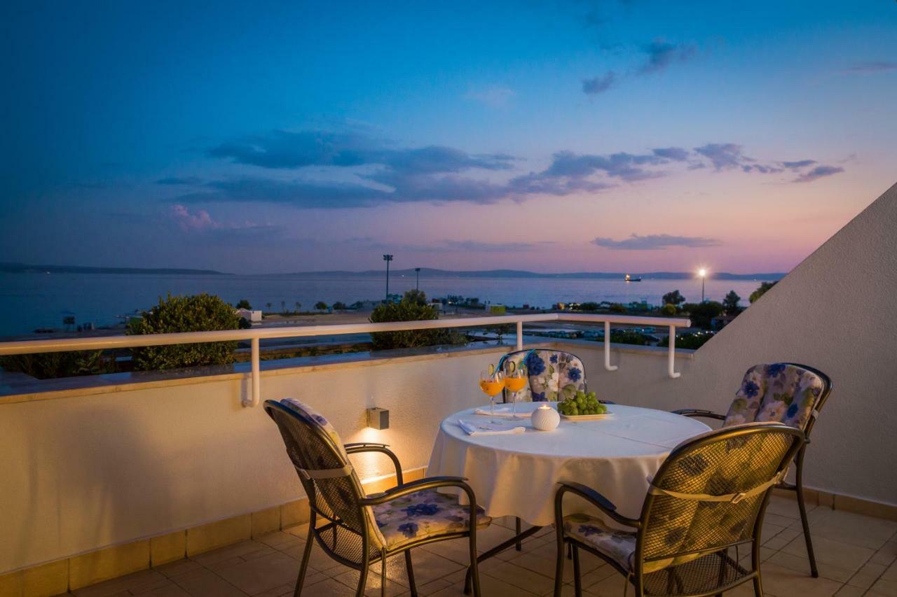 Seaside Apartment Gold 1Row สปลิท ภายนอก รูปภาพ